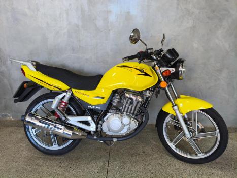 SUZUKI GSR 125 , Foto 3