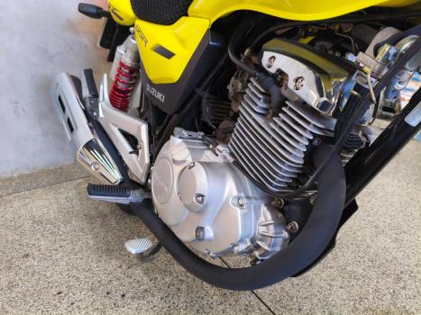 SUZUKI GSR 125 , Foto 6