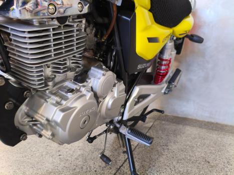 SUZUKI GSR 125 , Foto 9