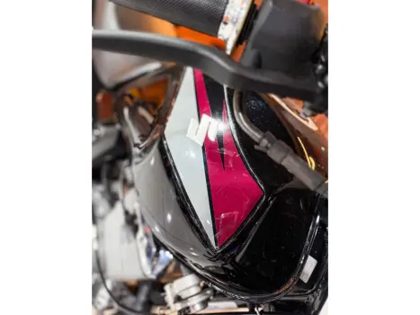 SUZUKI GSR 125 , Foto 7