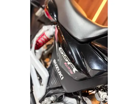 SUZUKI GSR 125 , Foto 9