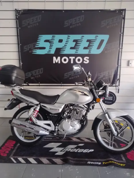 SUZUKI GSR 150 I, Foto 1