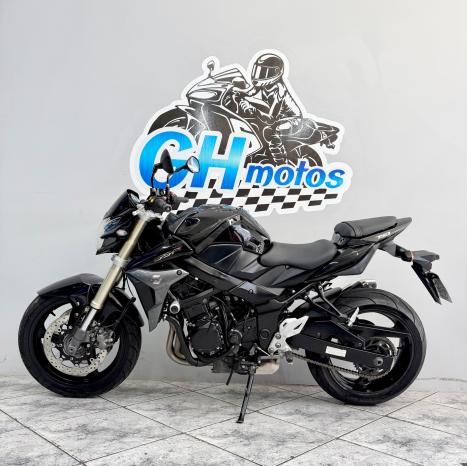 SUZUKI GSR 750 ZA, Foto 8