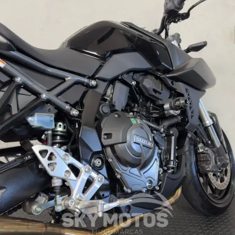 SUZUKI GSX 8S , Foto 10