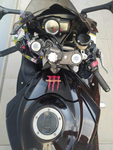 SUZUKI GSX-R 750 Srad , Foto 4