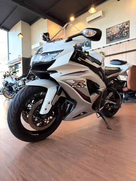 SUZUKI GSX-R 750 Srad , Foto 4