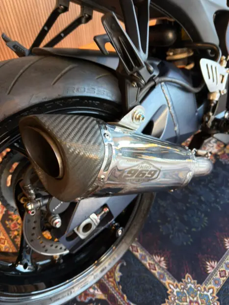 SUZUKI GSX-R 750 Srad , Foto 13