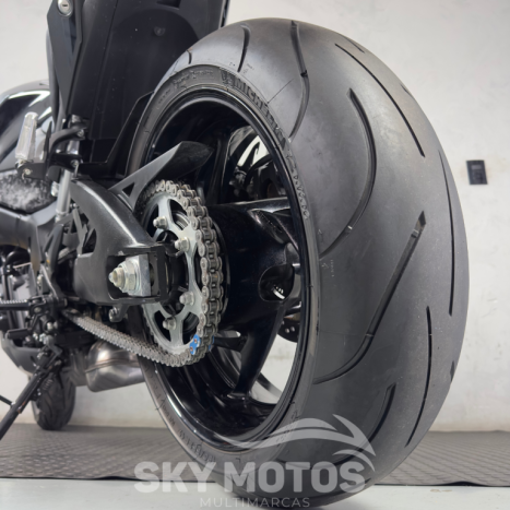 SUZUKI GSX-S 1000 A, Foto 18 SUZUKI GSX-S 1000 A, Foto 18