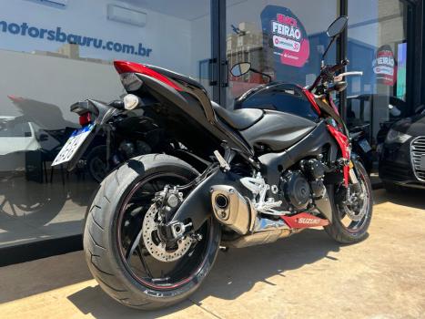 SUZUKI GSX-S 1000 A, Foto 9