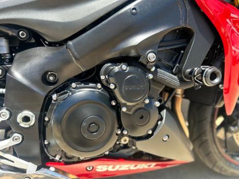 SUZUKI GSX-S 1000 A, Foto 10
