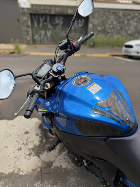 SUZUKI GSX-S 1000 A, Foto 5