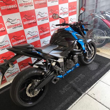 SUZUKI GSX-S 1000 A, Foto 3