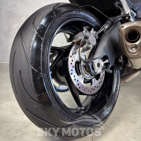 SUZUKI GSX-S 1000 A, Foto 17