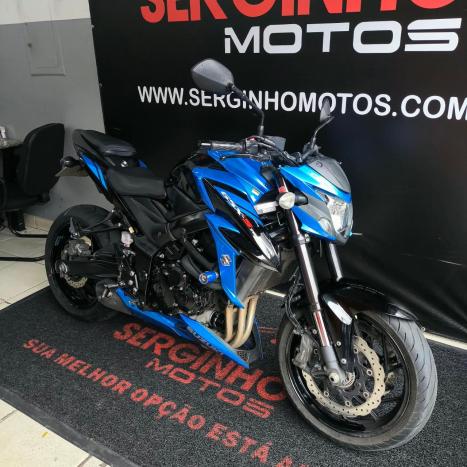 SUZUKI GSX-S 1000 A, Foto 5
