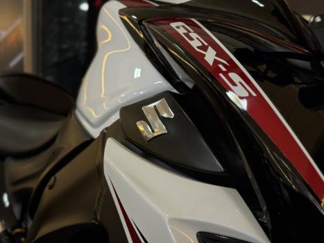 SUZUKI GSX-S 1000 F, Foto 4 SUZUKI GSX-S 1000 F, Foto 4