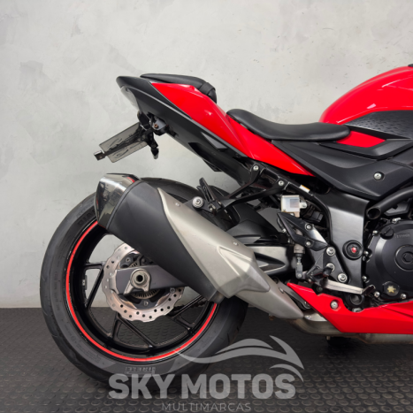 SUZUKI GSX-S 750 ABS, Foto 2
