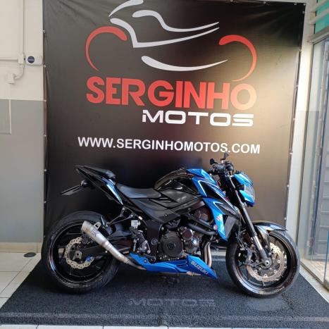 SUZUKI GSX-S 750 ABS, Foto 1