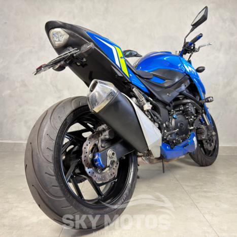 SUZUKI GSX-S 750 ABS, Foto 4