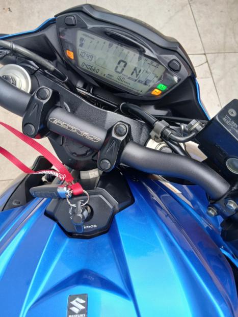 SUZUKI GSX-S 750 ABS, Foto 2
