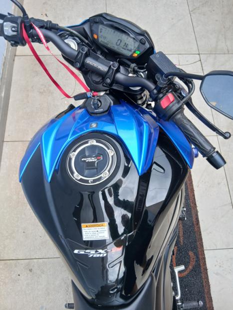 SUZUKI GSX-S 750 ABS, Foto 3
