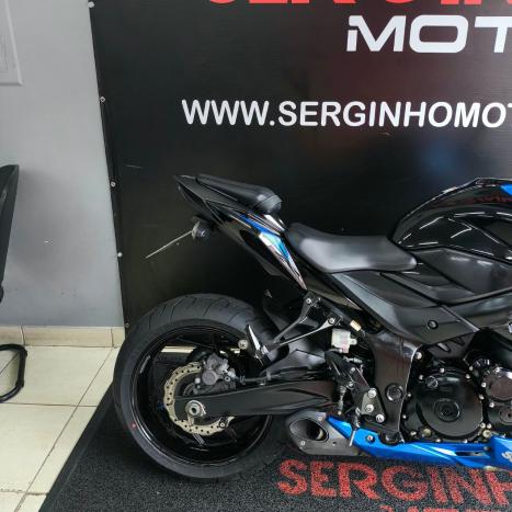 SUZUKI GSX-S 750 ABS, Foto 4
