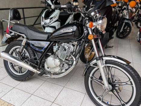SUZUKI Intruder 125 , Foto 3