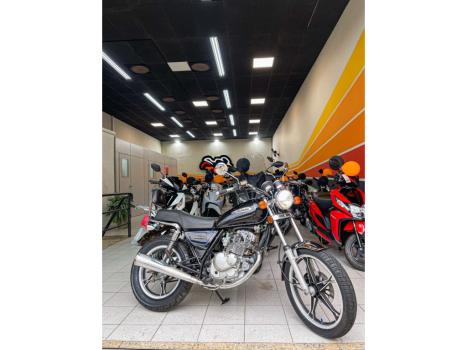 SUZUKI Intruder 125 , Foto 5