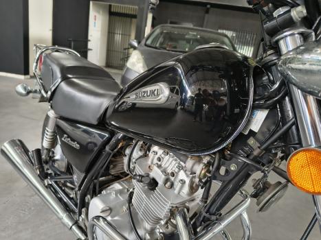 SUZUKI Intruder 125 , Foto 2