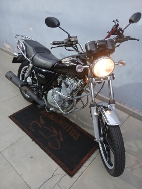 SUZUKI Intruder 125 , Foto 4