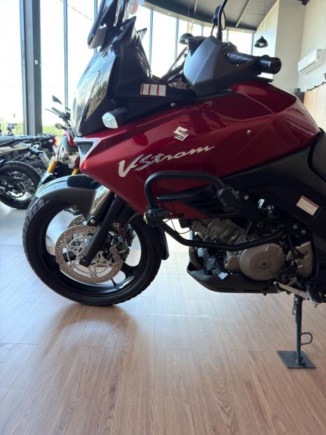 SUZUKI V-Strom DL 1000 , Foto 2
