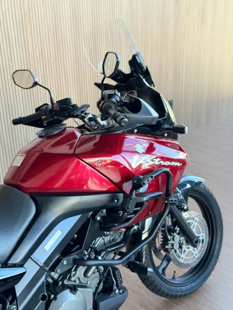 SUZUKI V-Strom DL 1000 , Foto 7