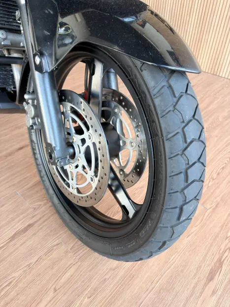 SUZUKI V-Strom DL 1000 , Foto 9