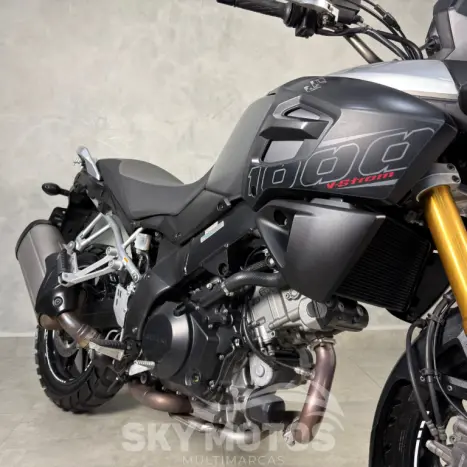 SUZUKI V-Strom DL 1000 A, Foto 5