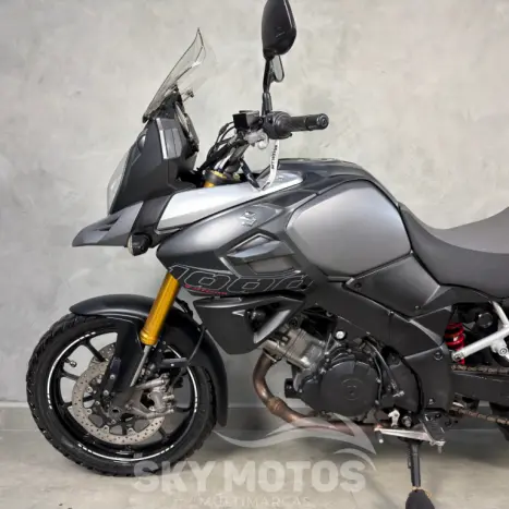 SUZUKI V-Strom DL 1000 A, Foto 11