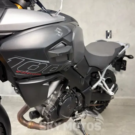 SUZUKI V-Strom DL 1000 A, Foto 13