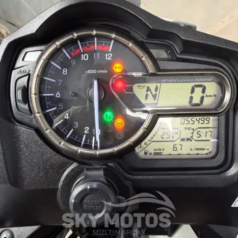 SUZUKI V-Strom DL 1000 A, Foto 18