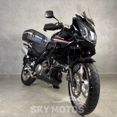 SUZUKI V-Strom DL 1000 , Foto 4