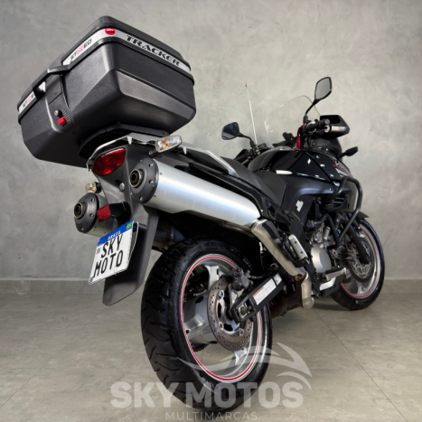 SUZUKI V-Strom DL 1000 , Foto 7