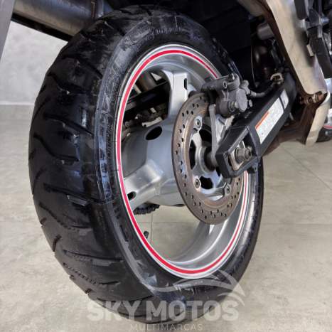 SUZUKI V-Strom DL 1000 , Foto 9