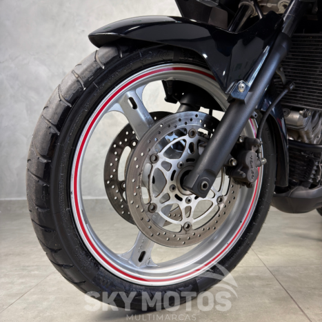 SUZUKI V-Strom DL 1000 , Foto 16