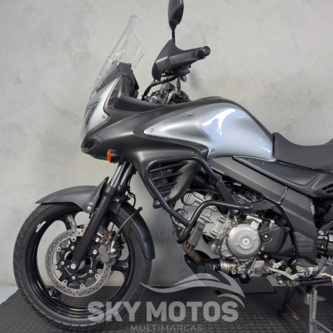 SUZUKI V-Strom DL 650 , Foto 13
