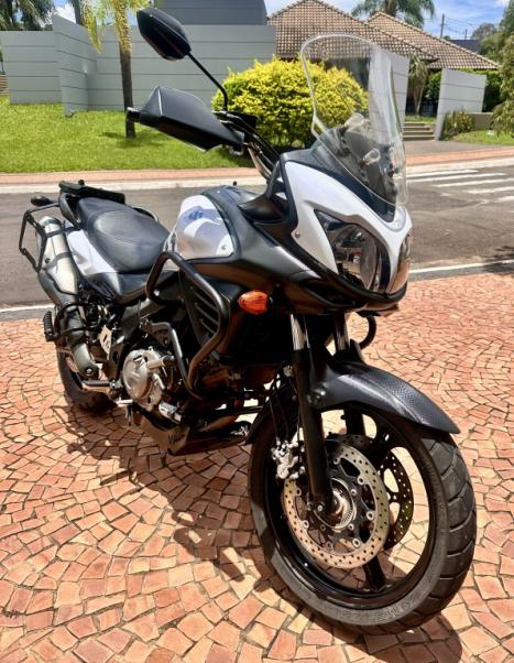 SUZUKI V-Strom DL 650 ABS, Foto 3