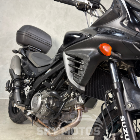 SUZUKI V-Strom DL 650 XT, Foto 7