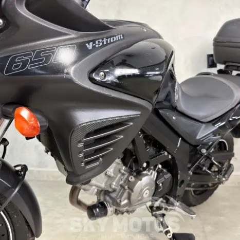 SUZUKI V-Strom DL 650 XT, Foto 15