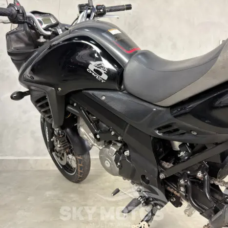 SUZUKI V-Strom DL 650 XT, Foto 18