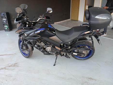 SUZUKI V-Strom DL 650 ABS, Foto 1