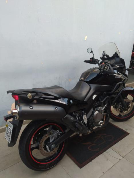 SUZUKI V-Strom DL 650 , Foto 6