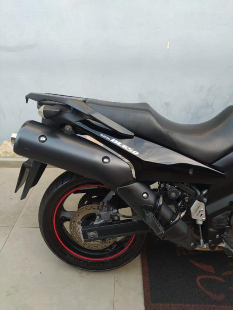 SUZUKI V-Strom DL 650 , Foto 7