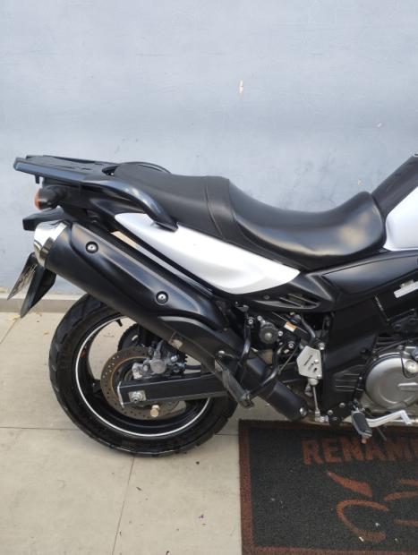 SUZUKI V-Strom DL 650 ABS, Foto 3