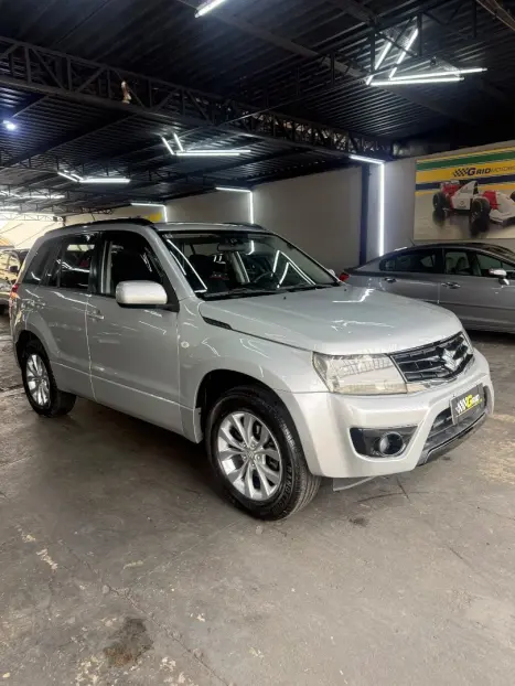 SUZUKI Vitara 2.0 V6 4P JLX, Foto 4